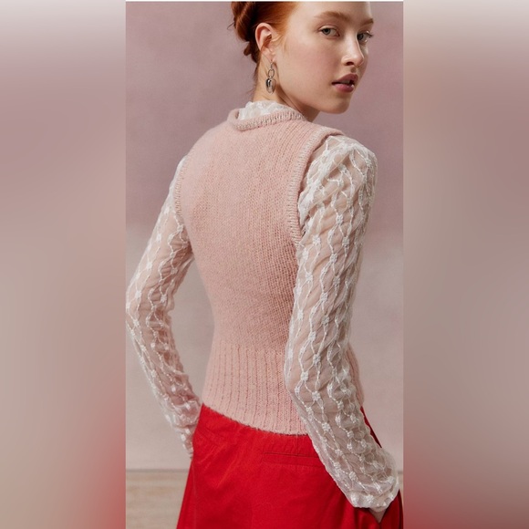 Kimchi Blue Jones Sparkly Printed Sweater Vest - Picture 4 of 9